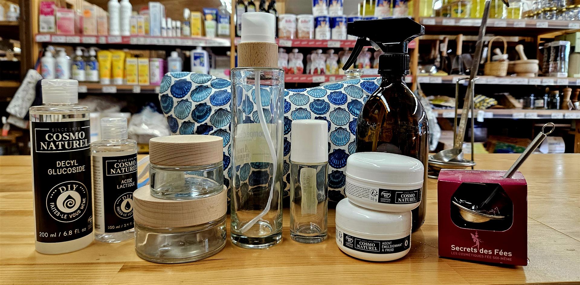 Tout pour faire soi-même ses cosmétiques Tout pour faire soi-même ses cosmétiques